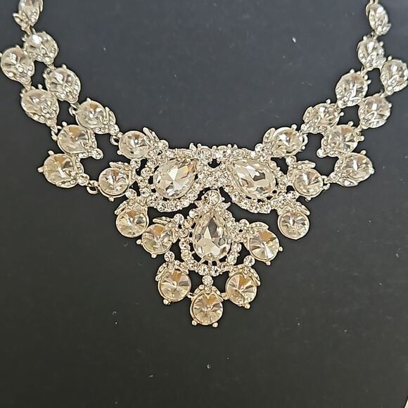 Dress Line Statement Piece Necklace & Earring Set Crystal White - Picture 9 of 16